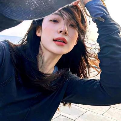 一线女星隐婚生子传闻，工作室紧急辟谣，72小时持续发酵